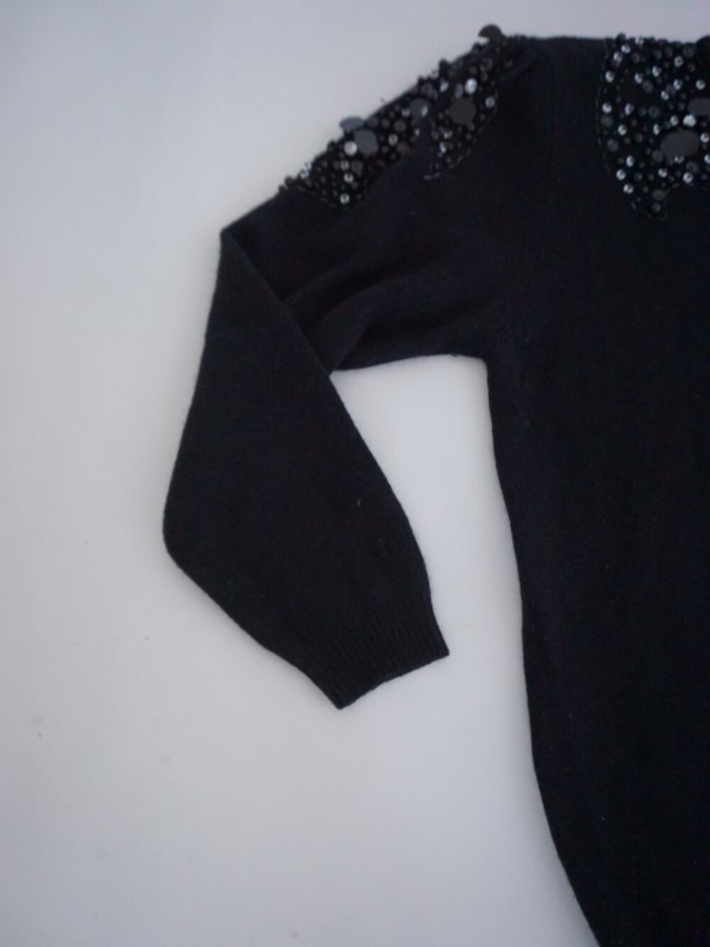 Vintage Shannan Black Beaded Sequin Knit Sweater Lambswool Angora Blend L - Picture 7 of 12